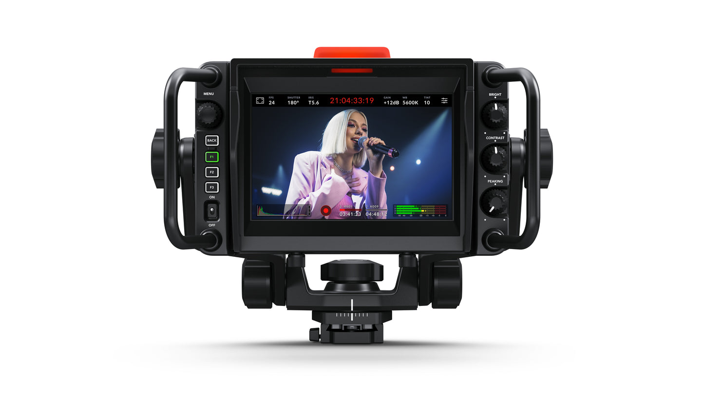 Blackmagic URSA Cine Studio Viewfinder 03