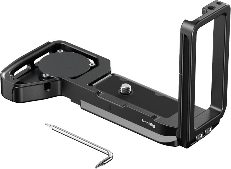 SmallRig 6034 L-Shaped Mount Plate with AirTag Slot for Sony Alpha 7 V / 7R V / 7 IV