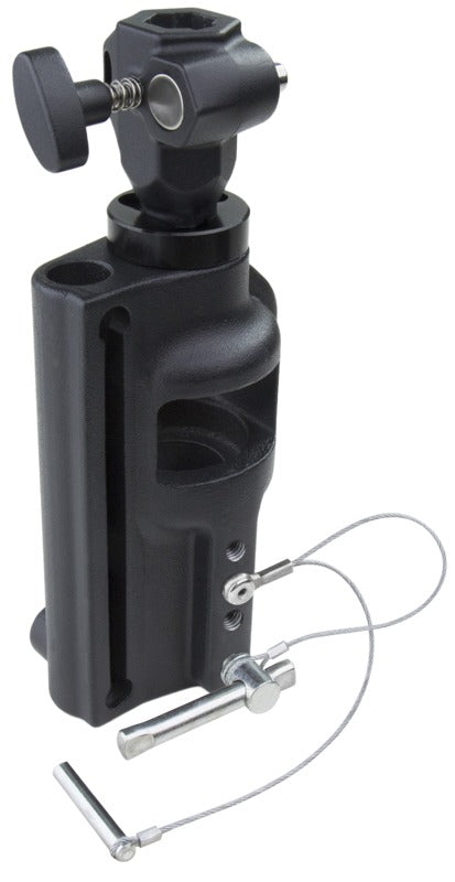 Kupo KS-214 Spigot Adapter 5/8" F To 1-1/8"F