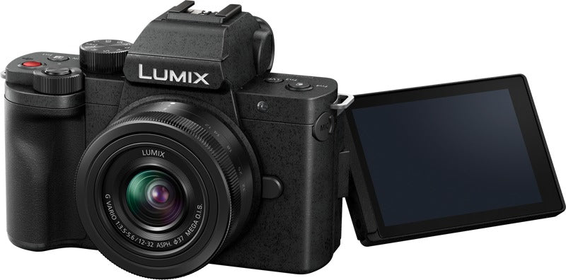 Panasonic Lumix G100D + 12-32mm