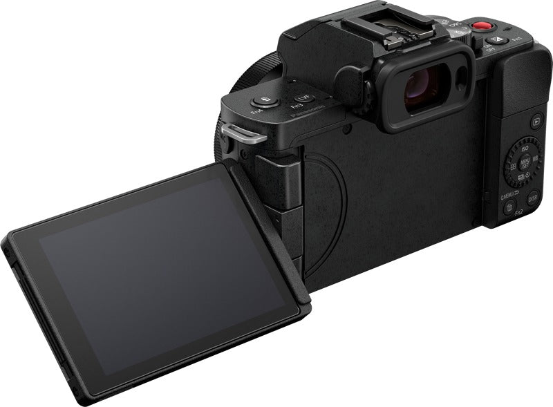 Panasonic Lumix G100D + 12-32mm