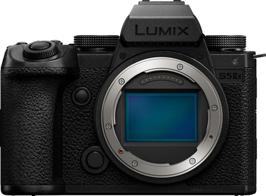 Panasonic Lumix S5M2X body