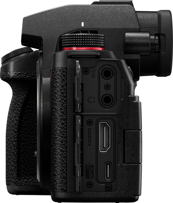 Panasonic Lumix S5M2 body