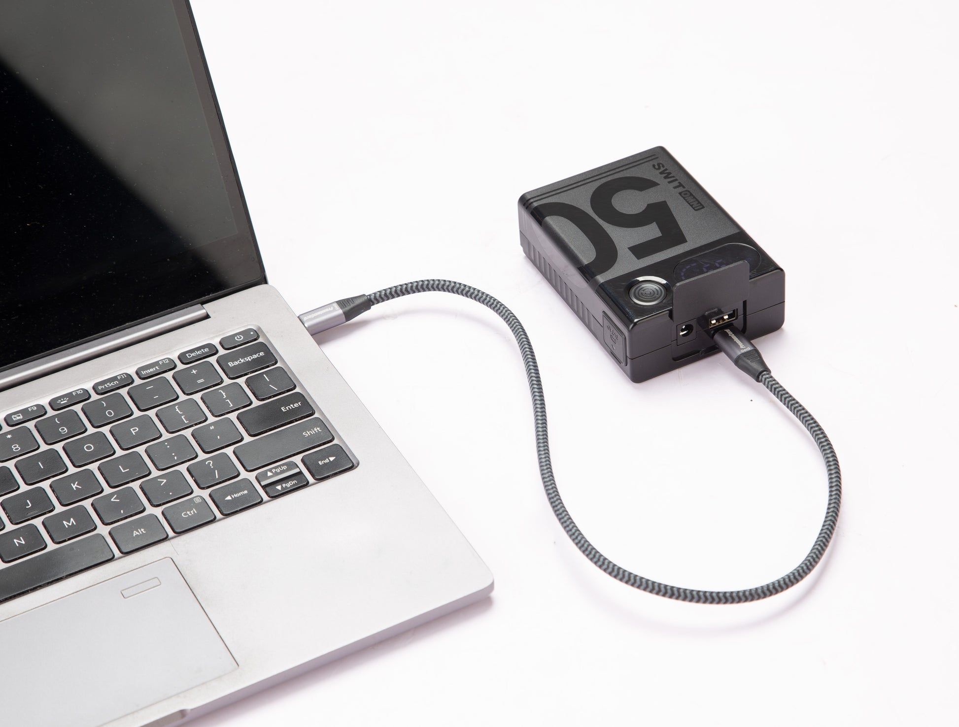 SWIT OMNI-50S | 50Wh 100W-high-load Professional Mini Battery with USB-C for laptop, and LCD Display/D-tap/DC-8V/USB-A, V-Mount, also ideal for long term use or high power draw lights