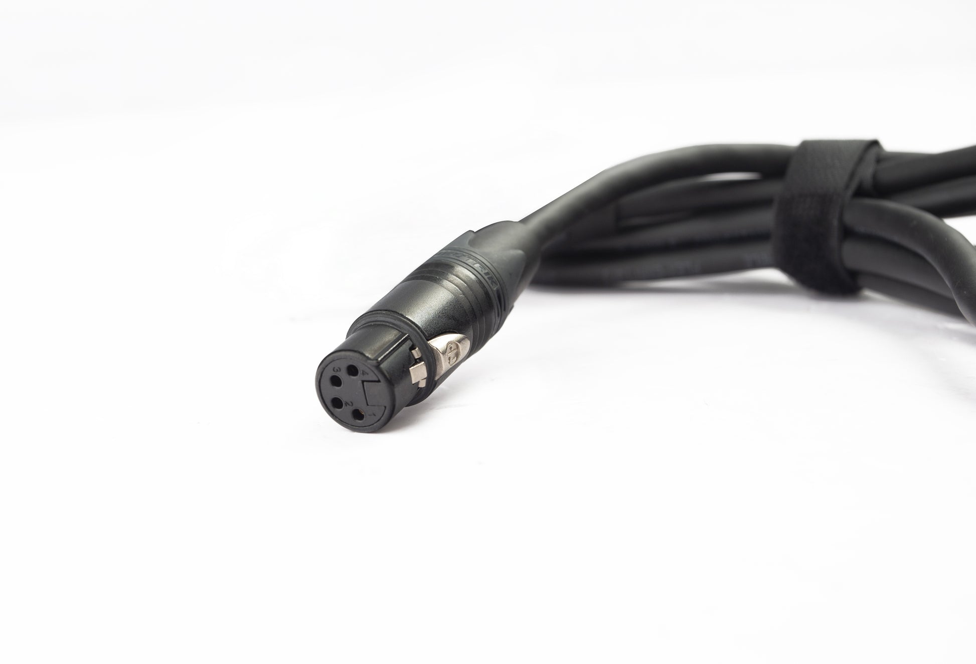 SWIT PA-706 | SPEAKON-NL4FX to 4-pin XLR female Cable, 2m