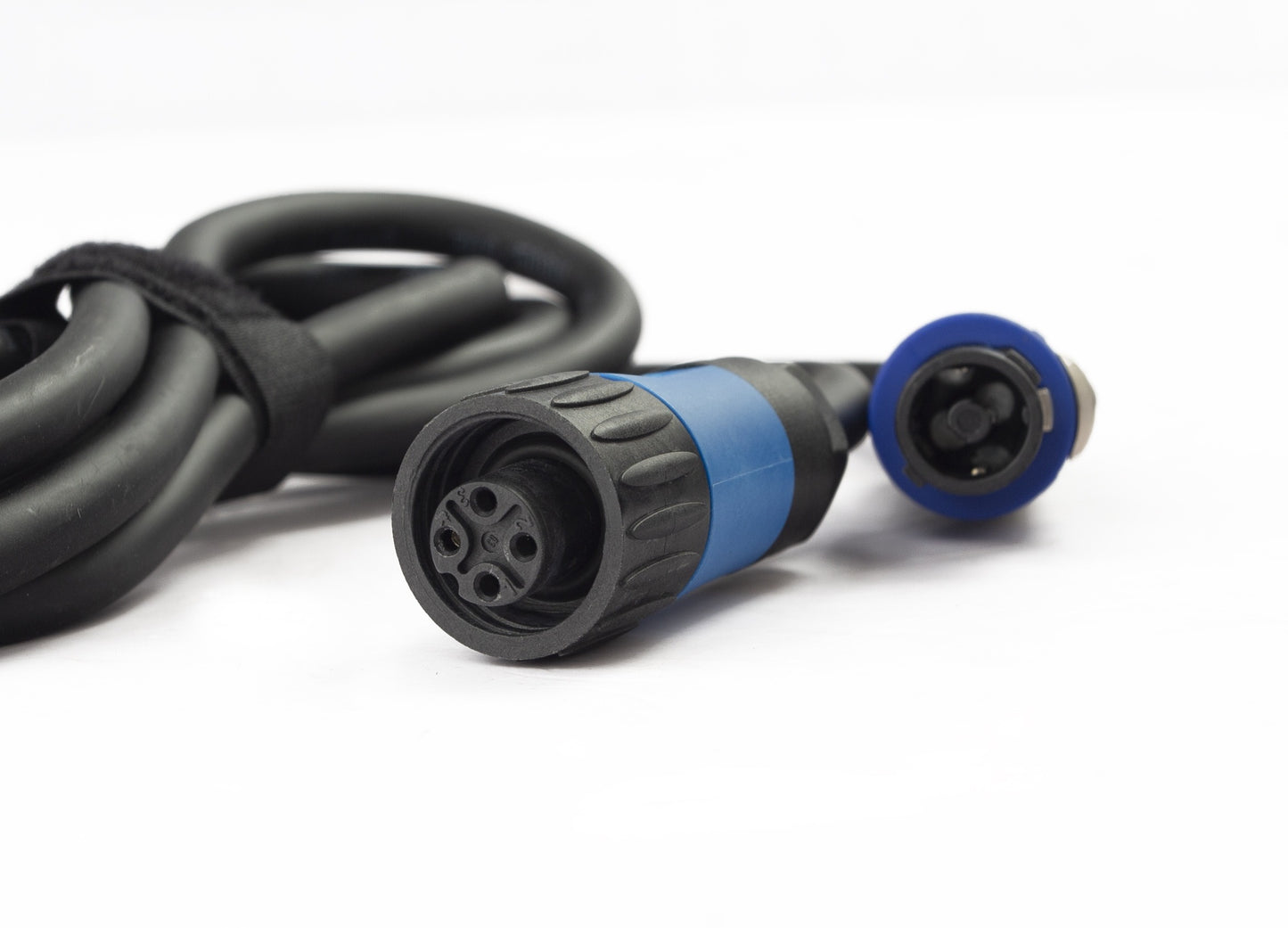 SWIT PA-708 | SPEAKON-NL4FX to Ecomate 4-pin female Cable, 2m, for Creamsource Vortex